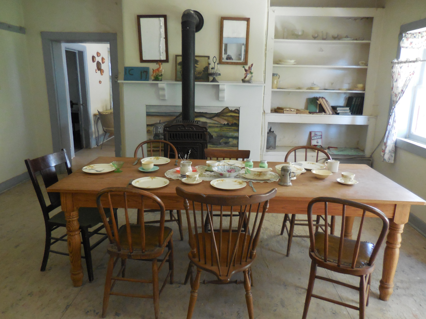 Table and chairs in the Kitchen.